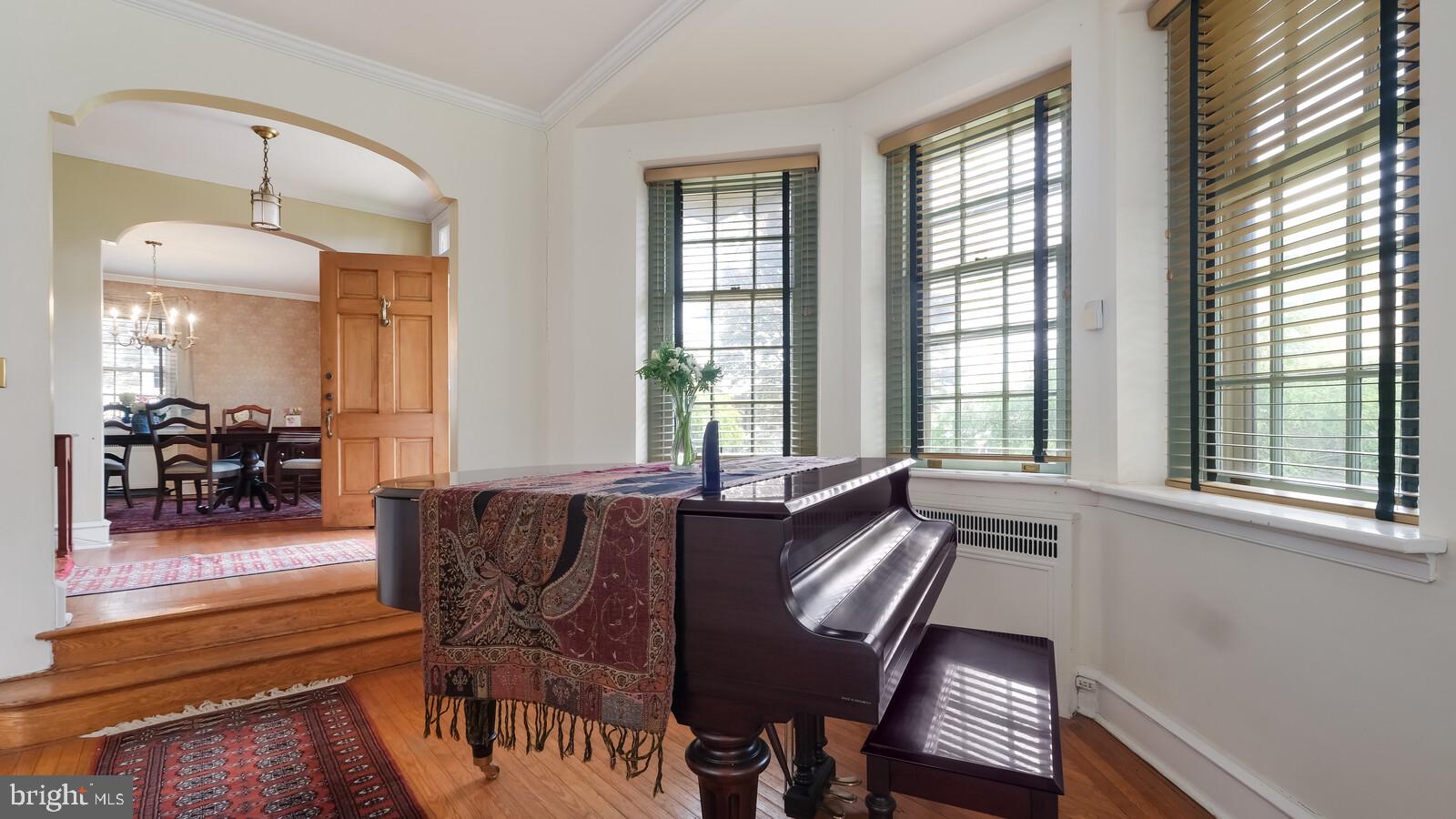515 Roumfort Road Philadelphia, PA 19119 - Photo 8 of 46 Gallery Image 8