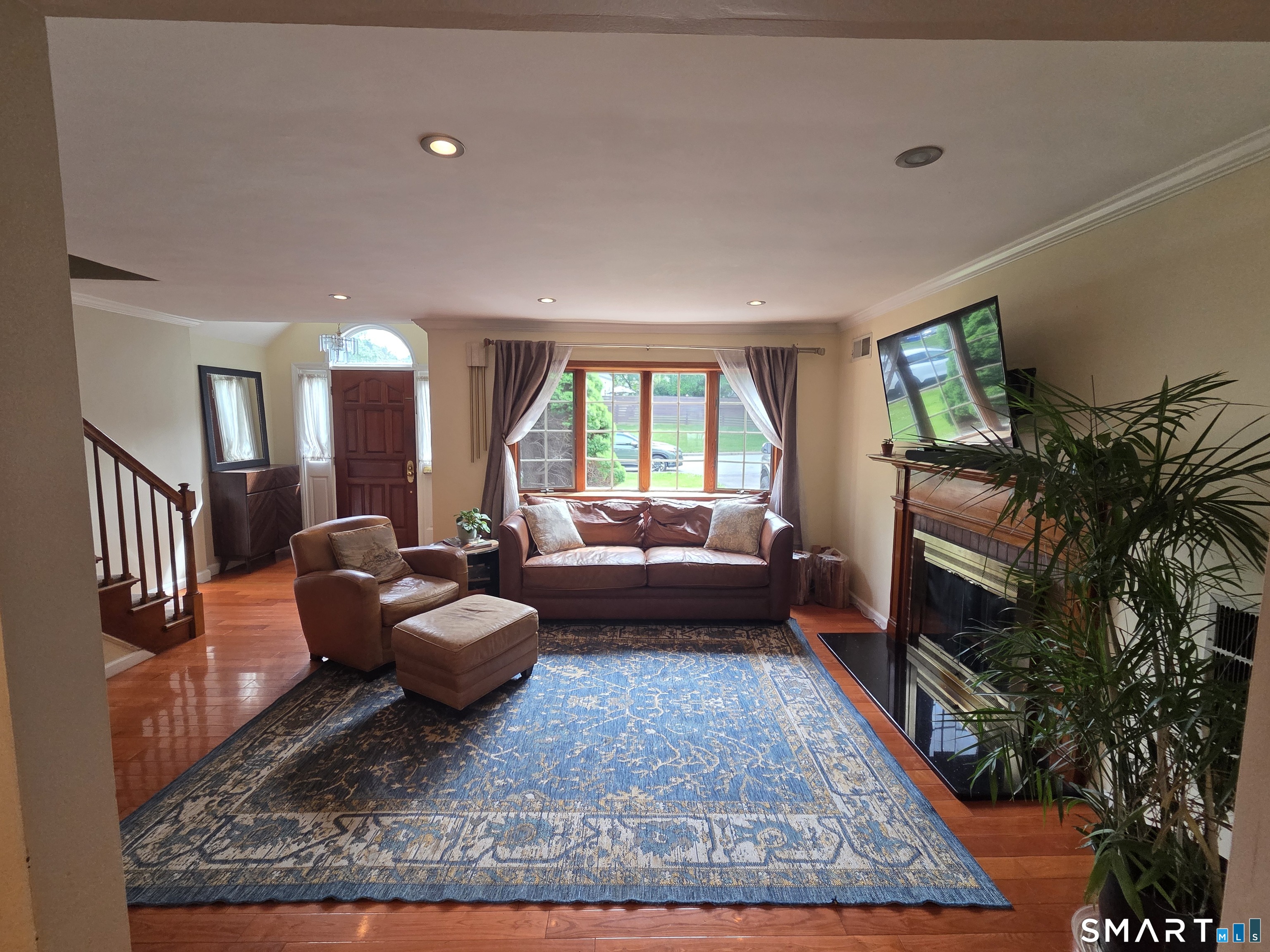 156 Fieldcrest Road Fairfield, CT 06825 - Photo 15 of 26