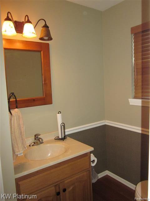 5911 McIntyre Road North Street, MI 48049 - Photo 10 of 29 IMG_0883.jpg