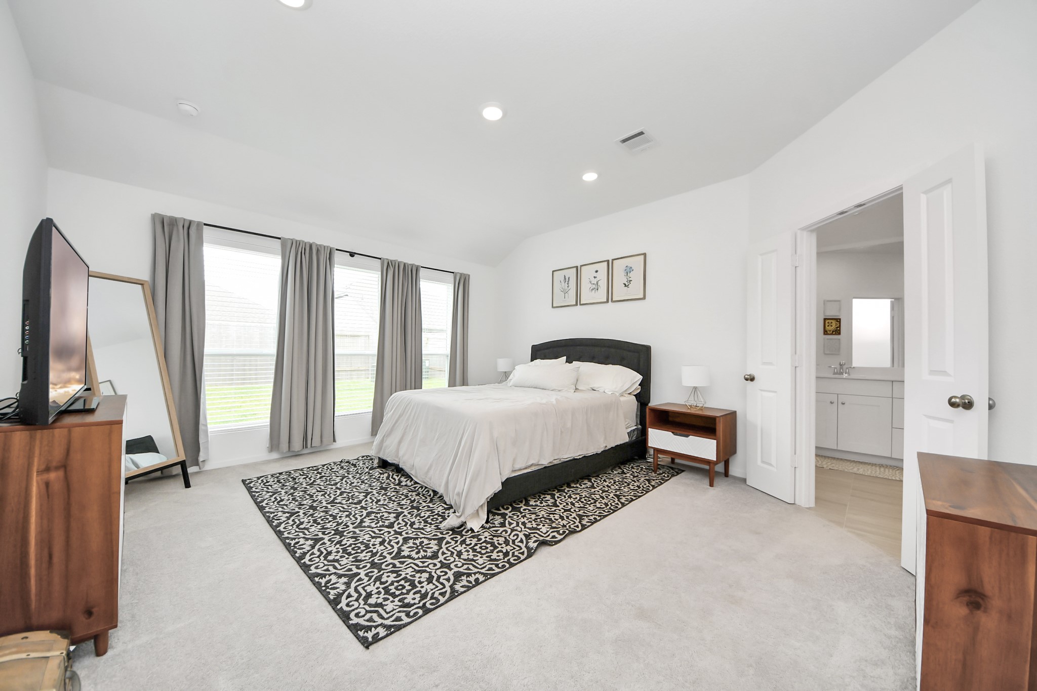 2406 Aquamarine Lane Rosharon, TX 77583 - Photo 16 of 34 Your Getaway space