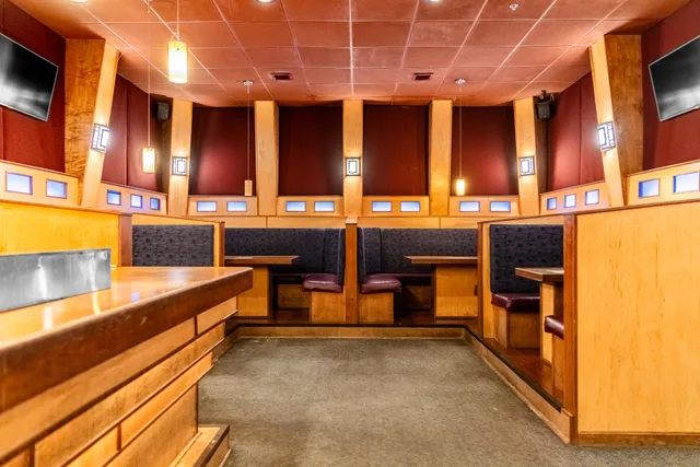 $875,000 | 190 Harlow Street, Bangor, ME 04401