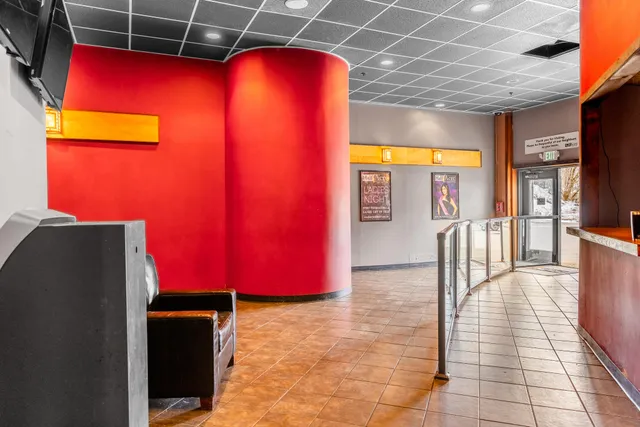 $875,000 | 190 Harlow Street, Bangor, ME 04401