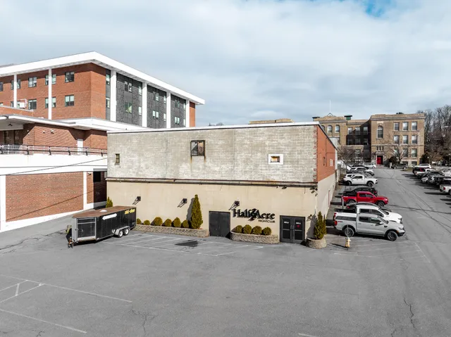 $875,000 | 190 Harlow Street, Bangor, ME 04401