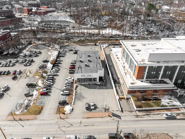 $875,000 | 190 Harlow Street, Bangor, ME 04401