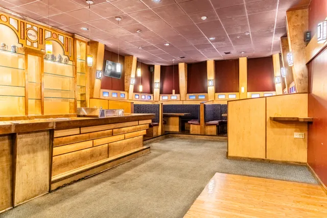 $875,000 | 190 Harlow Street, Bangor, ME 04401