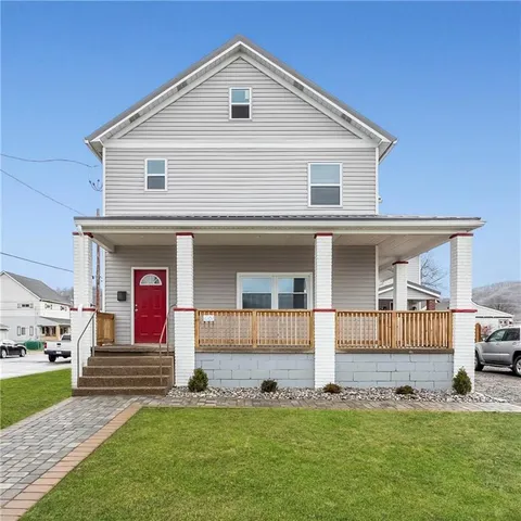 $1,750 | 1101 2nd Avenue, Coraopolis, PA 15108