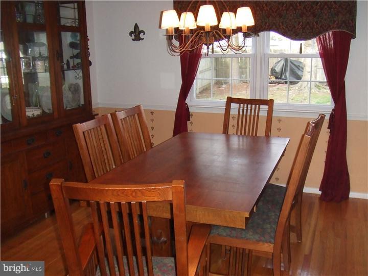 21 Cobblestone Road Cherry Hill, NJ 08003 - Photo 4 of 16 Dining Room