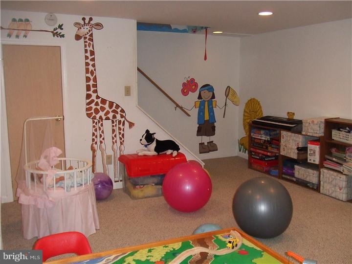 21 Cobblestone Road Cherry Hill, NJ 08003 - Photo 8 of 16 Basement - Finished