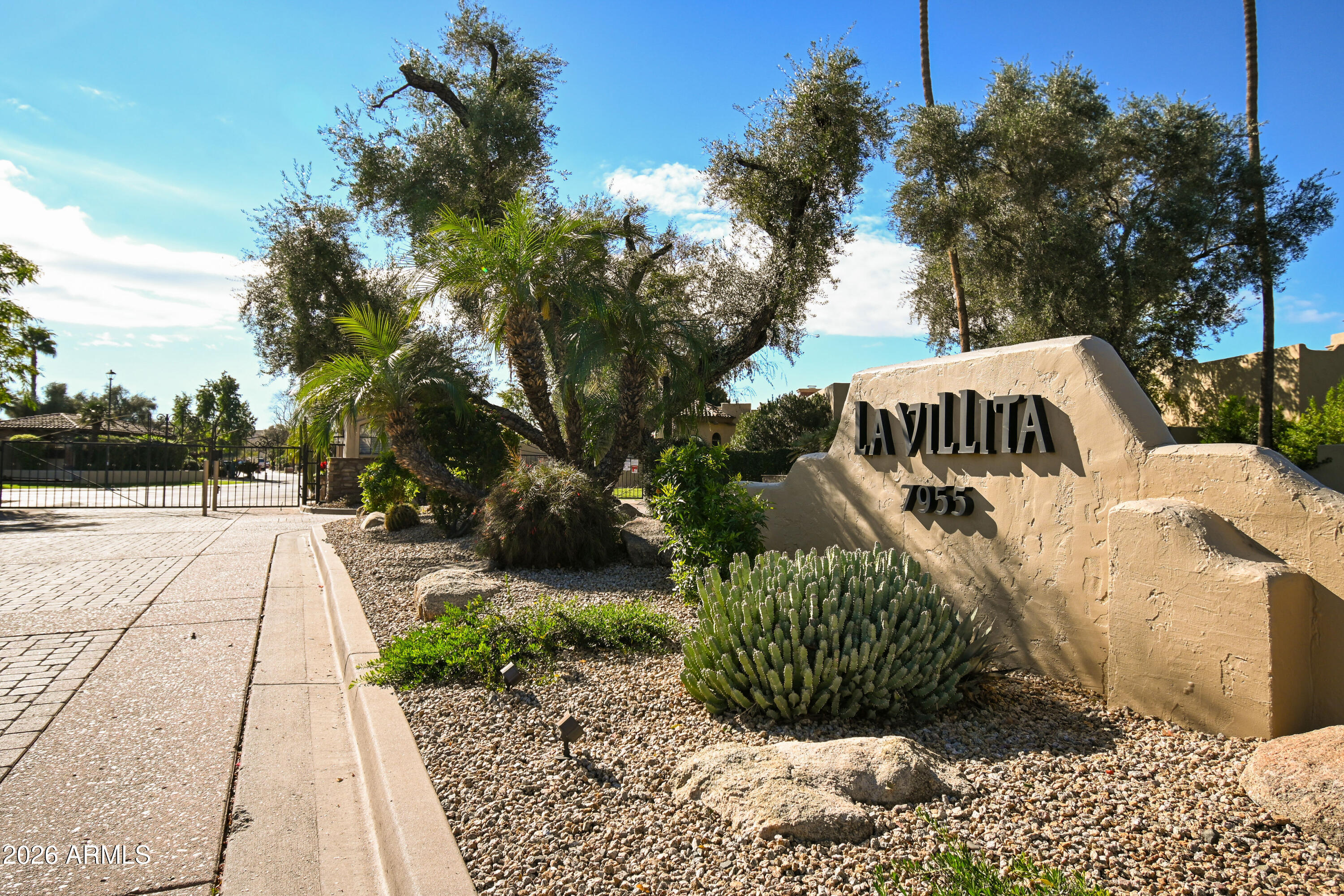 7955 East Chaparral Road, Unit 62 Scottsdale, AZ 85250 - Photo 26 of 38
