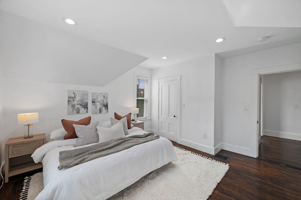 8 Chestnut Street Lynn, MA 01902 - Photo 19 of 39