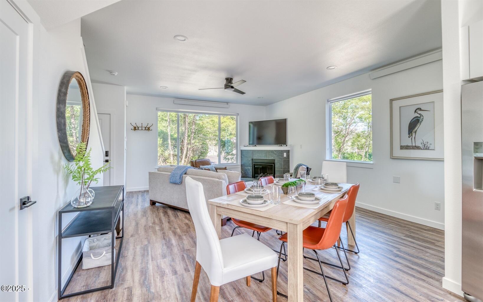 450 Southeast Shell Avenue Depoe Bay, OR 97341 - Photo 10 of 24 Dining Area Staged