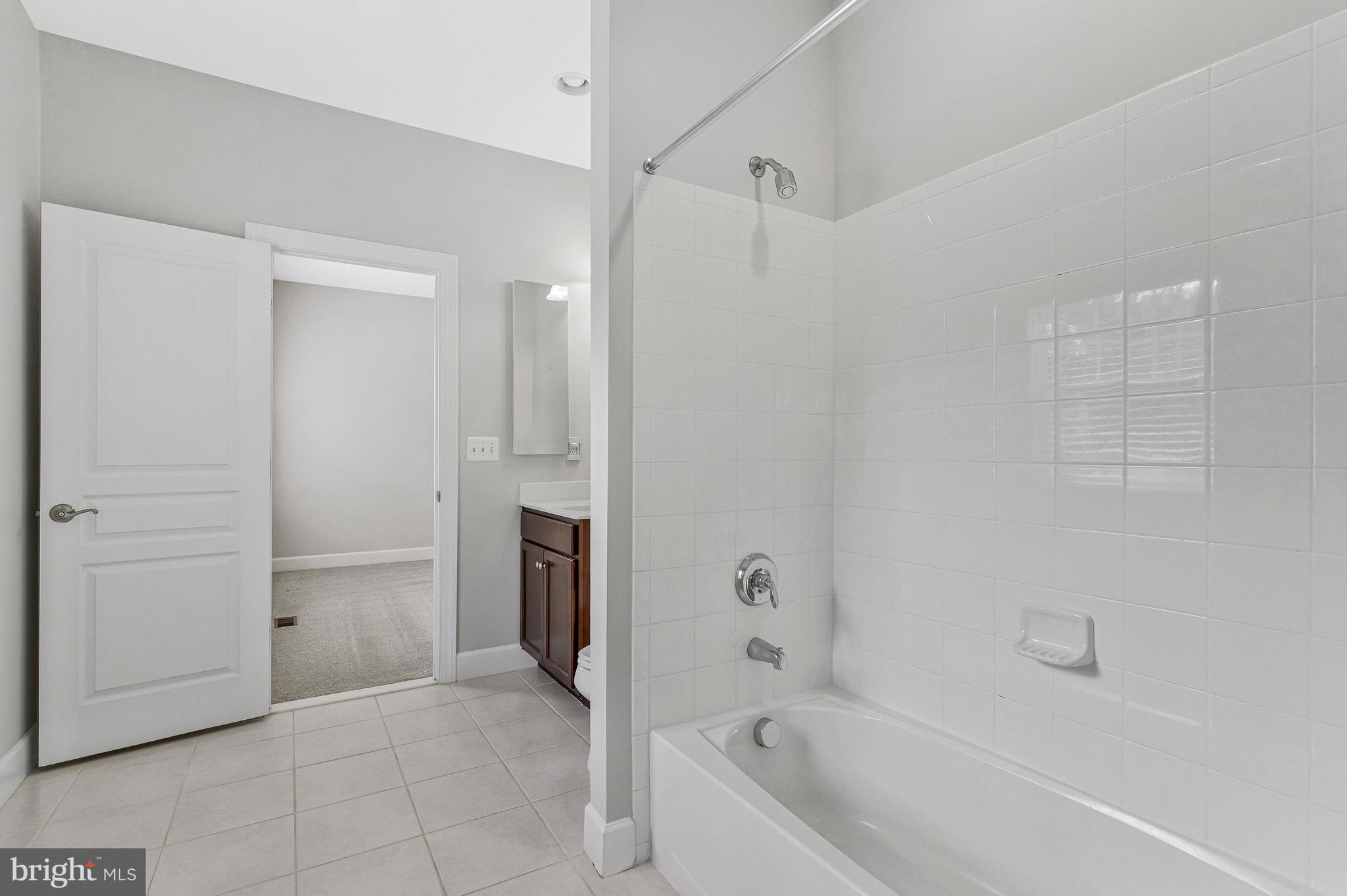 1302 Scotts Run Road McLean, VA 22102 - Photo 41 of 66 Gallery Image 41
