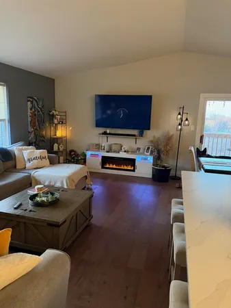 $294,900 | 5238 Dixie Drive, Alsip, IL 60803