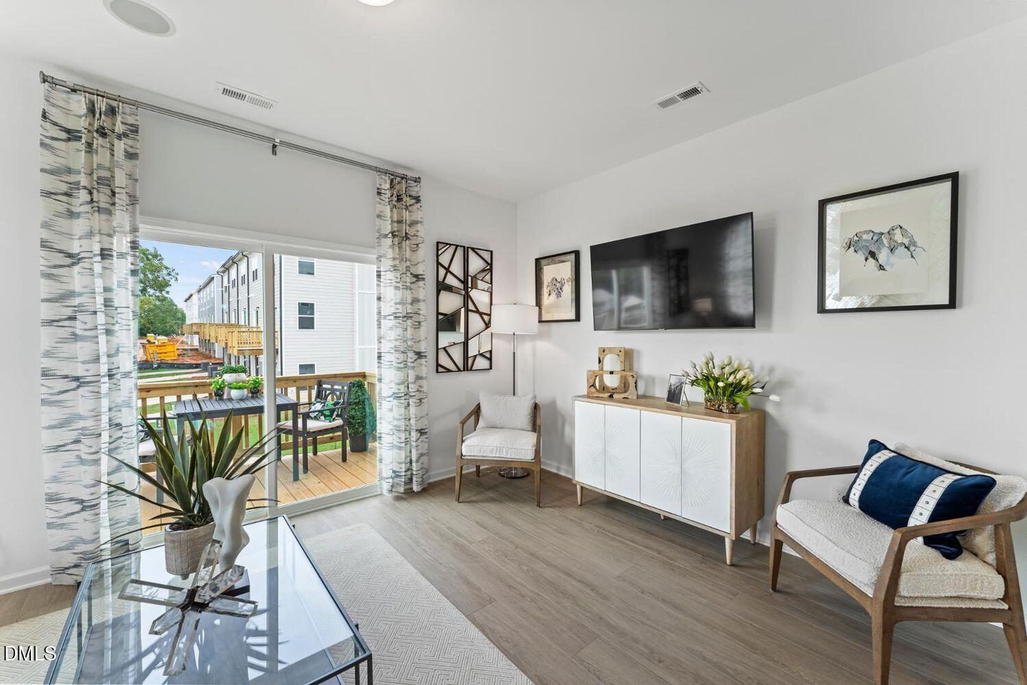 413 North Fisher Street Raleigh, NC 27610 - Photo 6 of 12 413 N Fisher 6