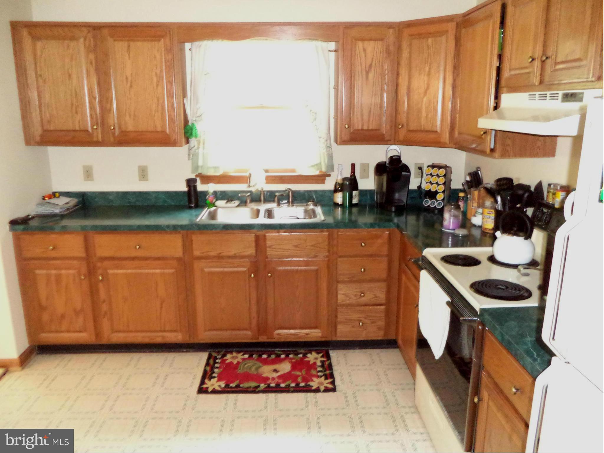 87 Shenandoah Ranch Road Harpers Ferry, WV 25425 - Photo 15 of 24 Kitchen