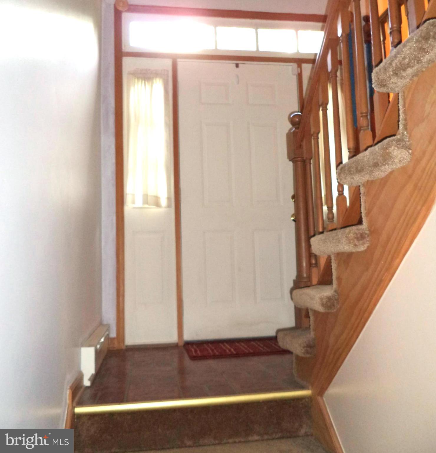 87 Shenandoah Ranch Road Harpers Ferry, WV 25425 - Photo 20 of 24 Foyer