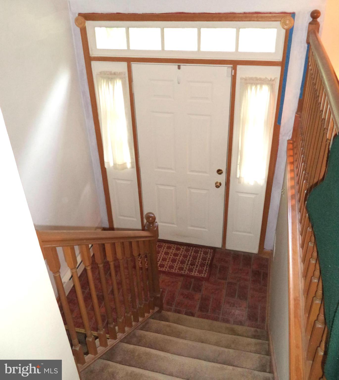 87 Shenandoah Ranch Road Harpers Ferry, WV 25425 - Photo 21 of 24 Foyer