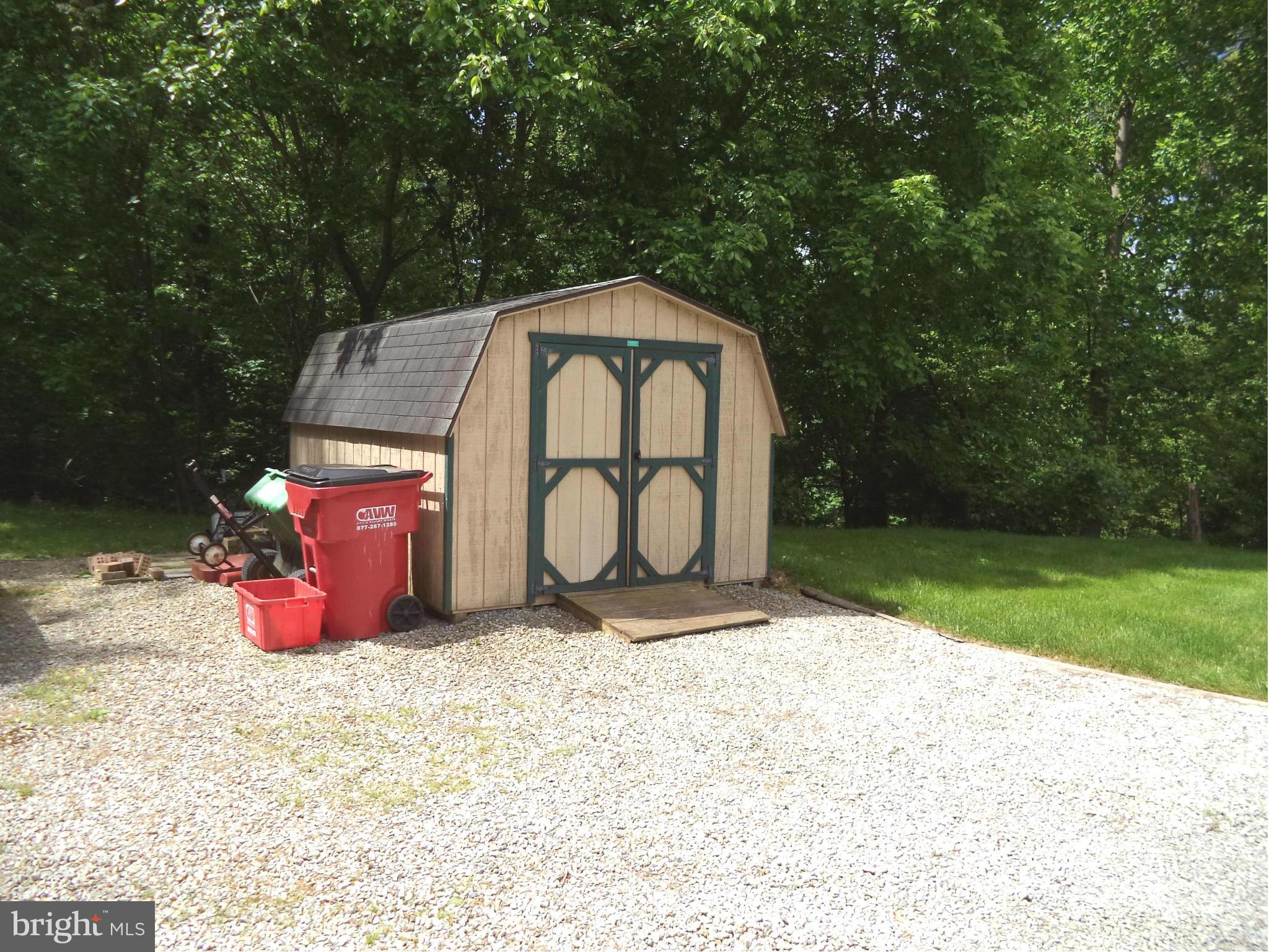 87 Shenandoah Ranch Road Harpers Ferry, WV 25425 - Photo 4 of 24 Storage/garden shed