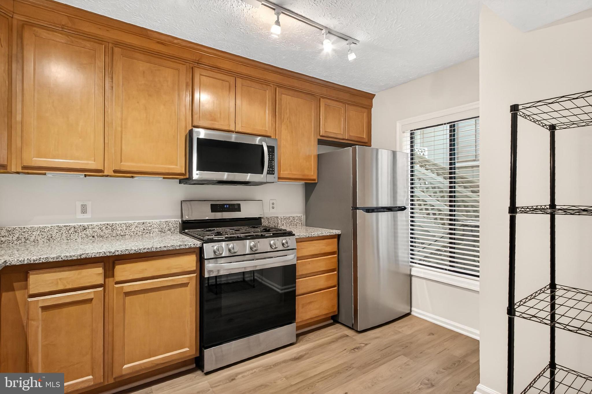 2251 Hunter's Run Drive, Unit 2251 Reston, VA 20191 - Photo 18 of 54