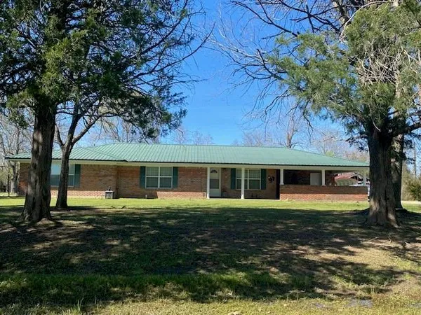 $225,000 | 1528 Highway 8, Sicily Island, LA 71368