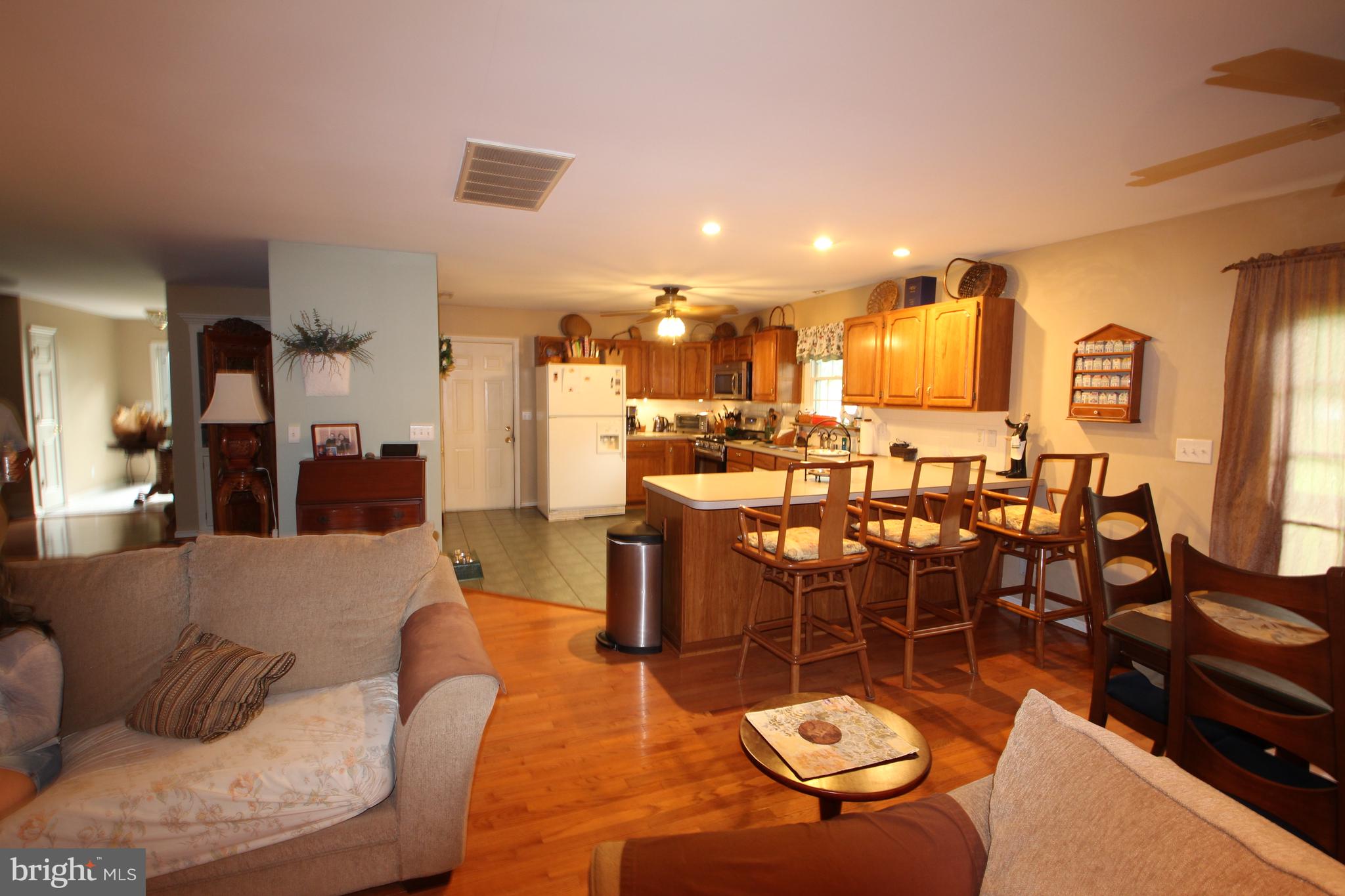 603 Davol Road Stevensville, MD 21666 - Photo 9 of 28 Great Room Area With Dining Room Area
