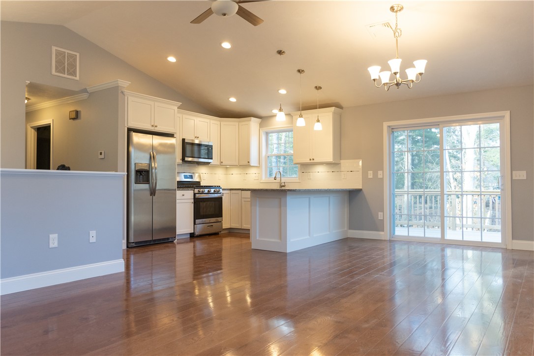 120 Pine Hill Road Scituate, RI 02857 - Photo 12 of 35