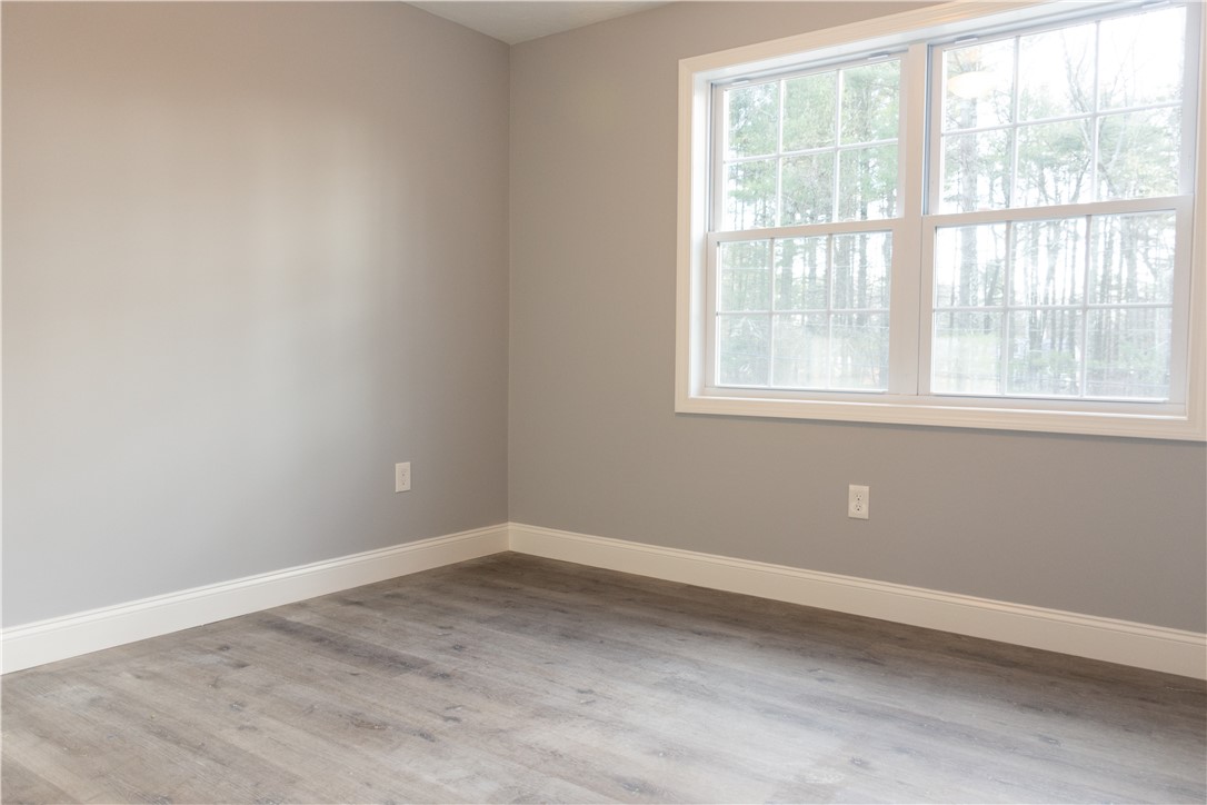 120 Pine Hill Road Scituate, RI 02857 - Photo 17 of 35