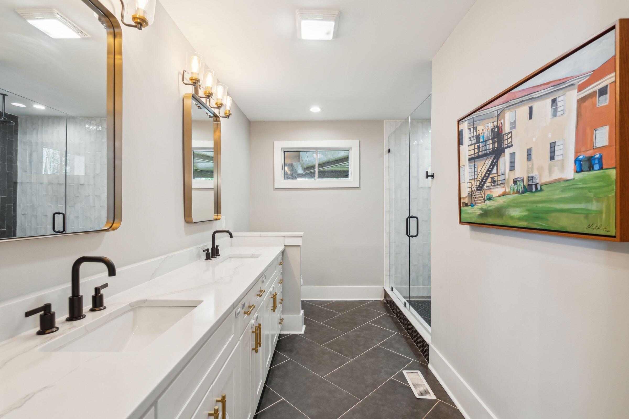 38 Nicholson Street Charleston, SC 29407 - Photo 25 of 81 First Floor bathroom