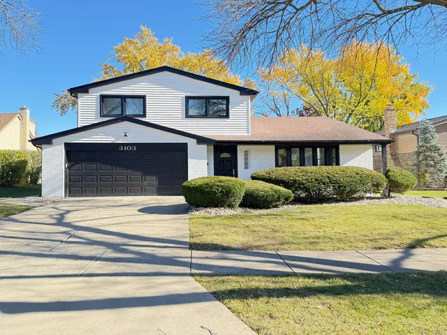 $3,800 | 3103 North Wilshire Lane, Arlington Heights, IL 60004