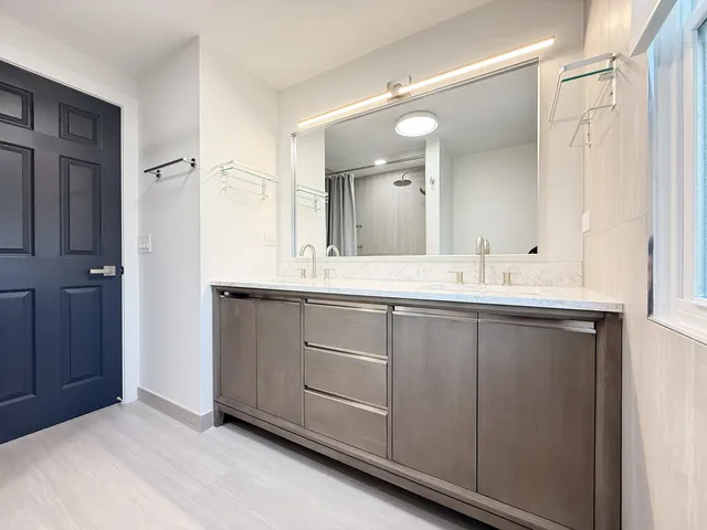 $3,800 | 3103 North Wilshire Lane, Arlington Heights, IL 60004