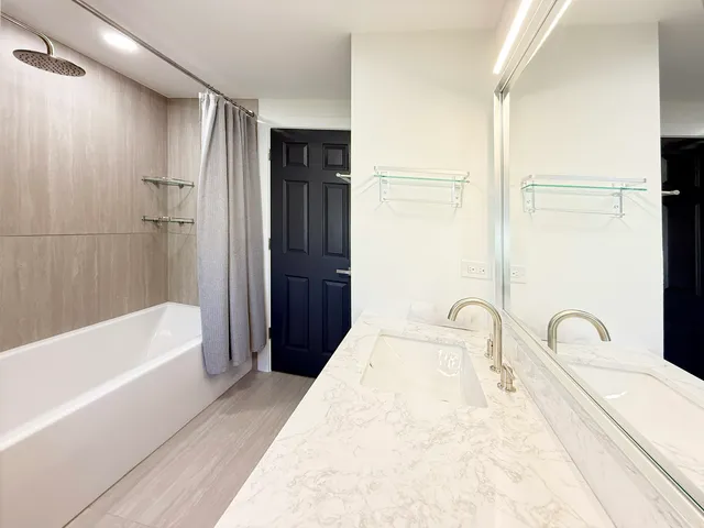 $3,800 | 3103 North Wilshire Lane, Arlington Heights, IL 60004