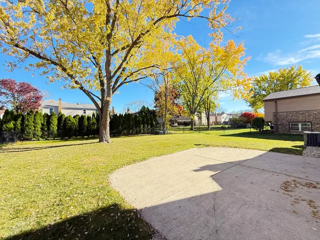 $3,800 | 3103 North Wilshire Lane, Arlington Heights, IL 60004