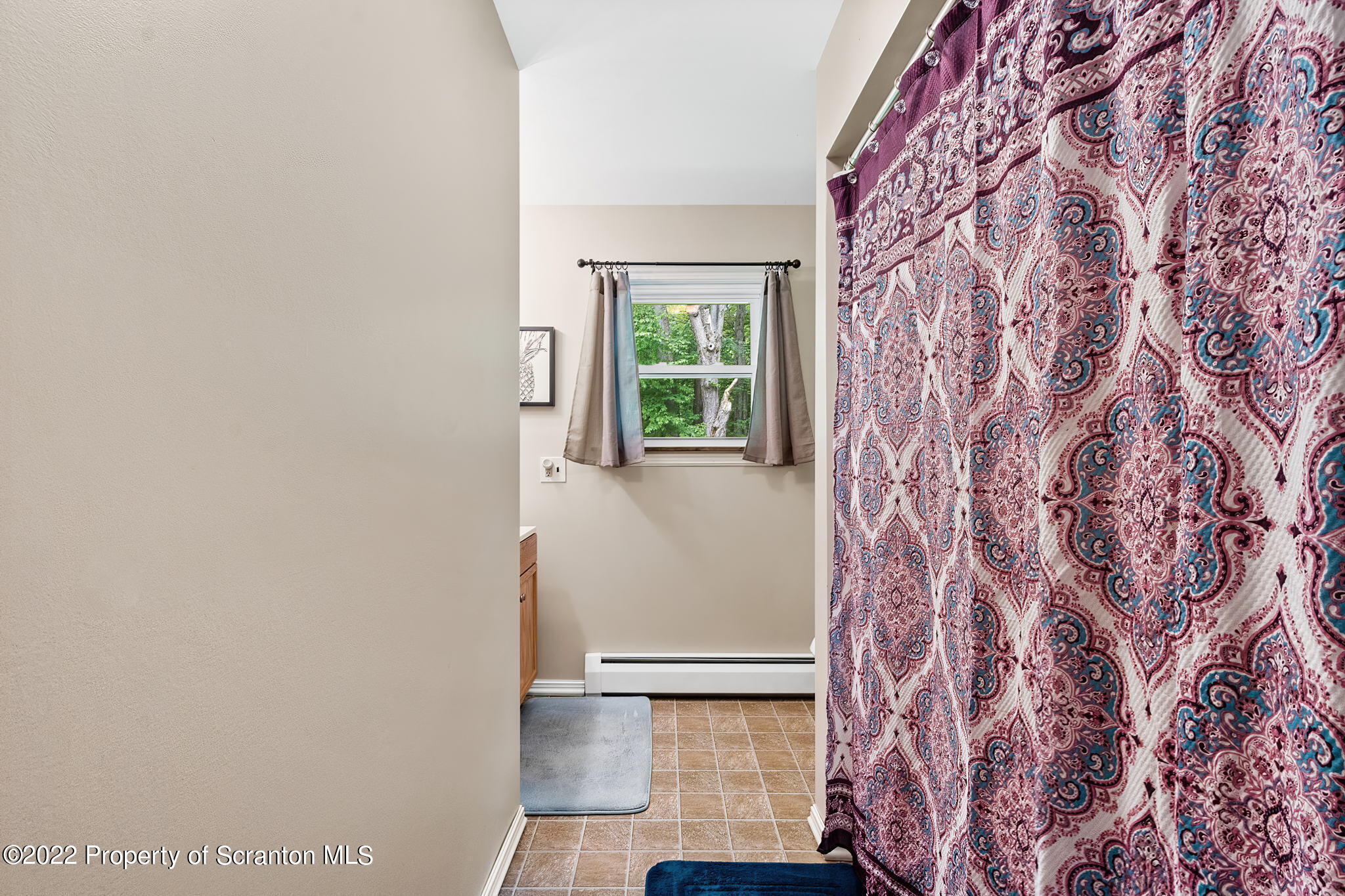 199 Spring Hill Road Moscow, PA 18444 - Photo 14 of 33 a view of a window in an empty room