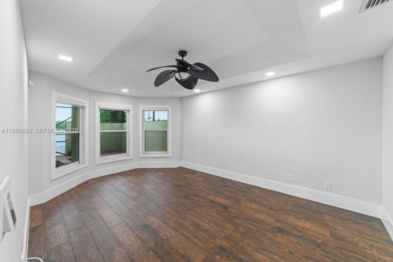 18096 Southwest 29th Street Miramar, FL 33029 - Photo 11 of 49