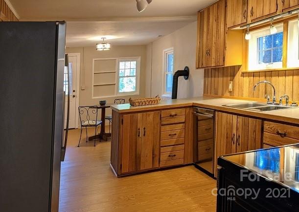 124 Frost Road Saluda, NC 28773 - Photo 17 of 38 Gallery Image 17
