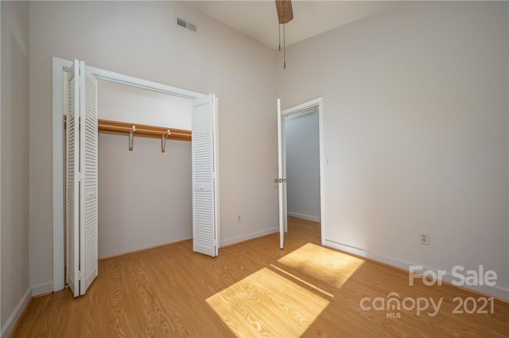 124 Frost Road Saluda, NC 28773 - Photo 23 of 38 Gallery Image 23