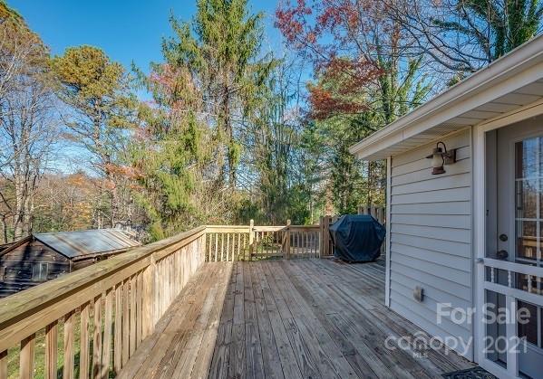 124 Frost Road Saluda, NC 28773 - Photo 26 of 38 Gallery Image 26