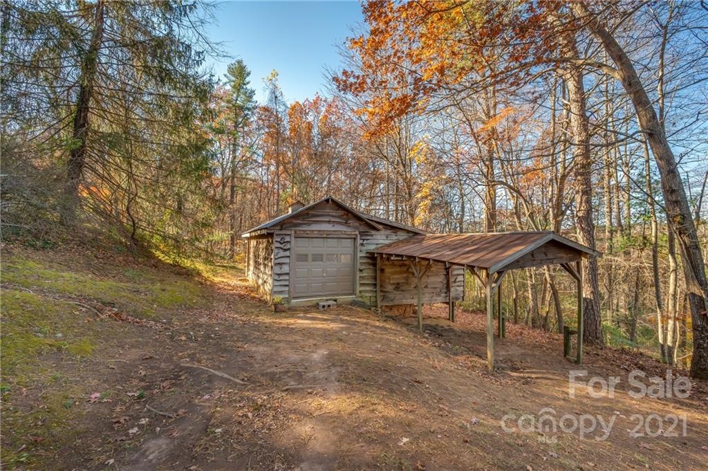 124 Frost Road Saluda, NC 28773 - Photo 28 of 38 Gallery Image 28
