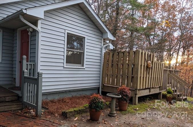 124 Frost Road Saluda, NC 28773 - Photo 36 of 38 Gallery Image 36