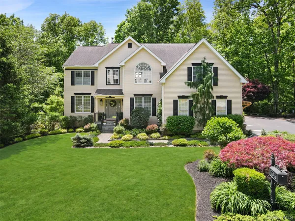 $1,549,000 | 61 Hallocks Run, Somers, NY 10589