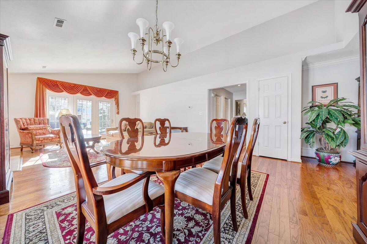 6100 Wertz Orchard Road Roanoke, VA 24018 - Photo 9 of 36 09-MIB07484