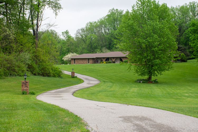 65480 Oak Road North Liberty, IN 46554 - Photo 1 of 24 Gallery Image 1