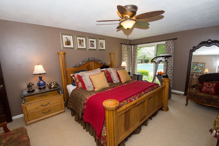 65480 Oak Road North Liberty, IN 46554 - Photo 14 of 24 Gallery Image 14