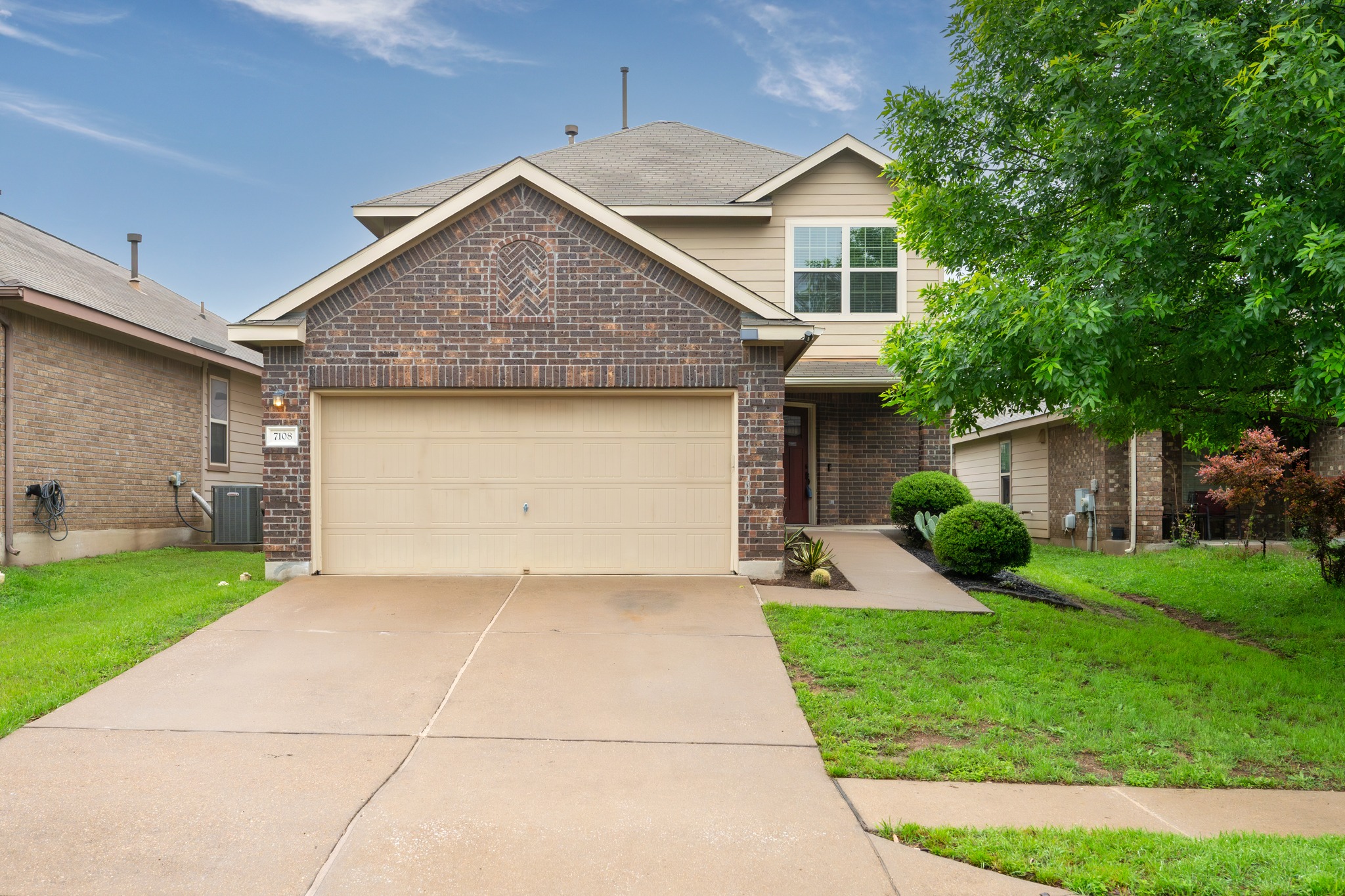 7108 Crestone Road Austin, TX 78744 - Photo 2 of 34