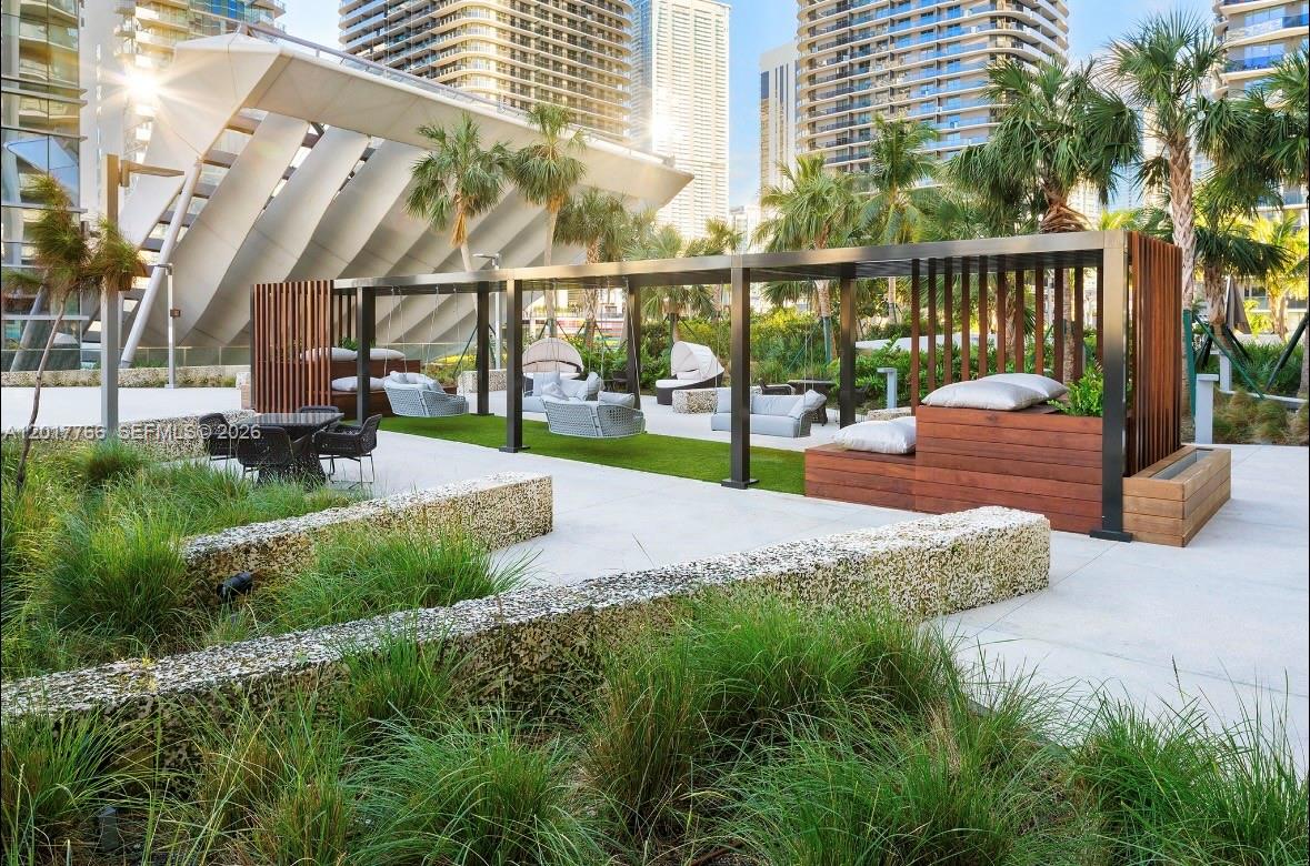 88 Southwest 7th Street, Unit PH4202 Miami, FL 33130 - Photo 69 of 88