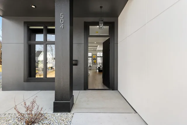 $1,199,000 | 504 North Maple Street, Chaska, MN 55318