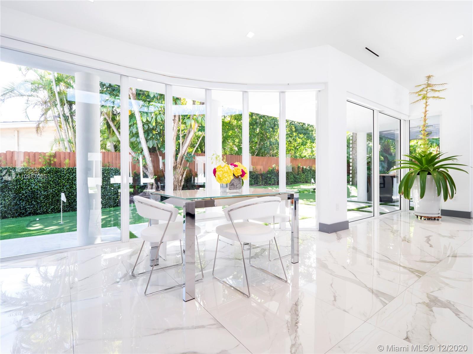 6460 Southwest 133rd Drive Pinecrest, FL 33156 - Photo 11 of 51 Breakfast nook.