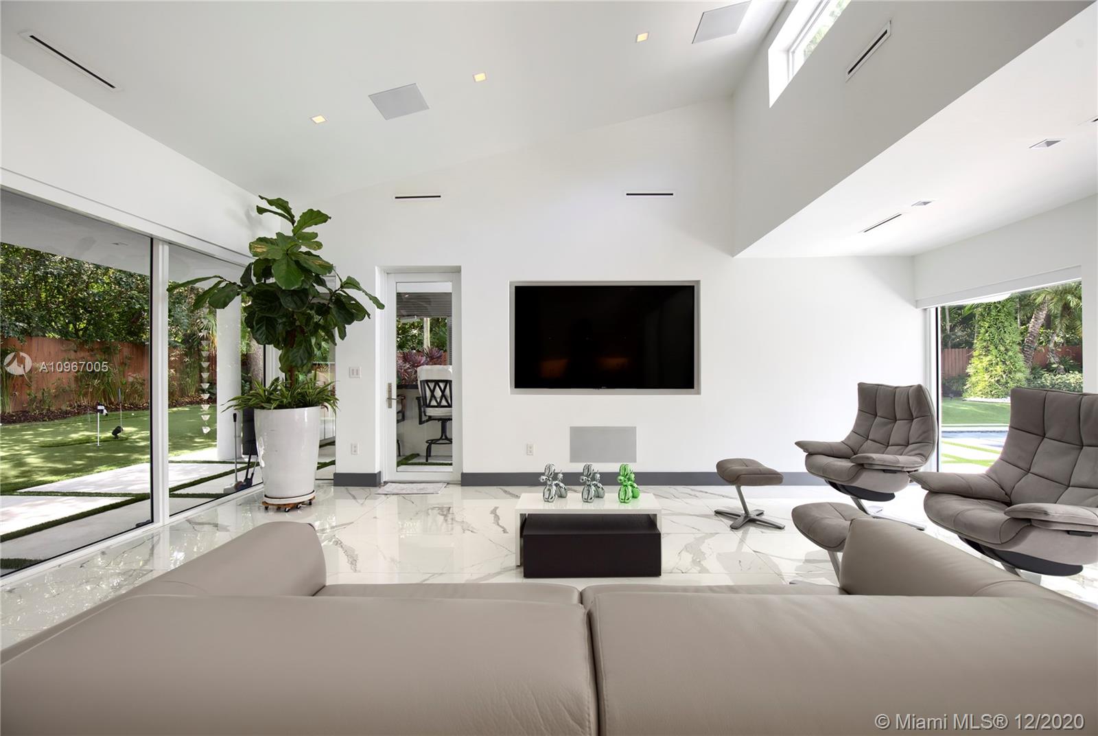 6460 Southwest 133rd Drive Pinecrest, FL 33156 - Photo 10 of 51