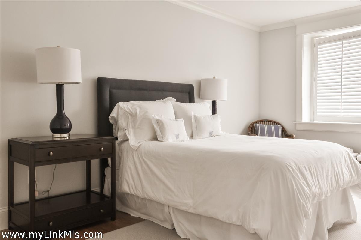 54 Fuller Street Edgartown, MA 02539 - Photo 23 of 31
