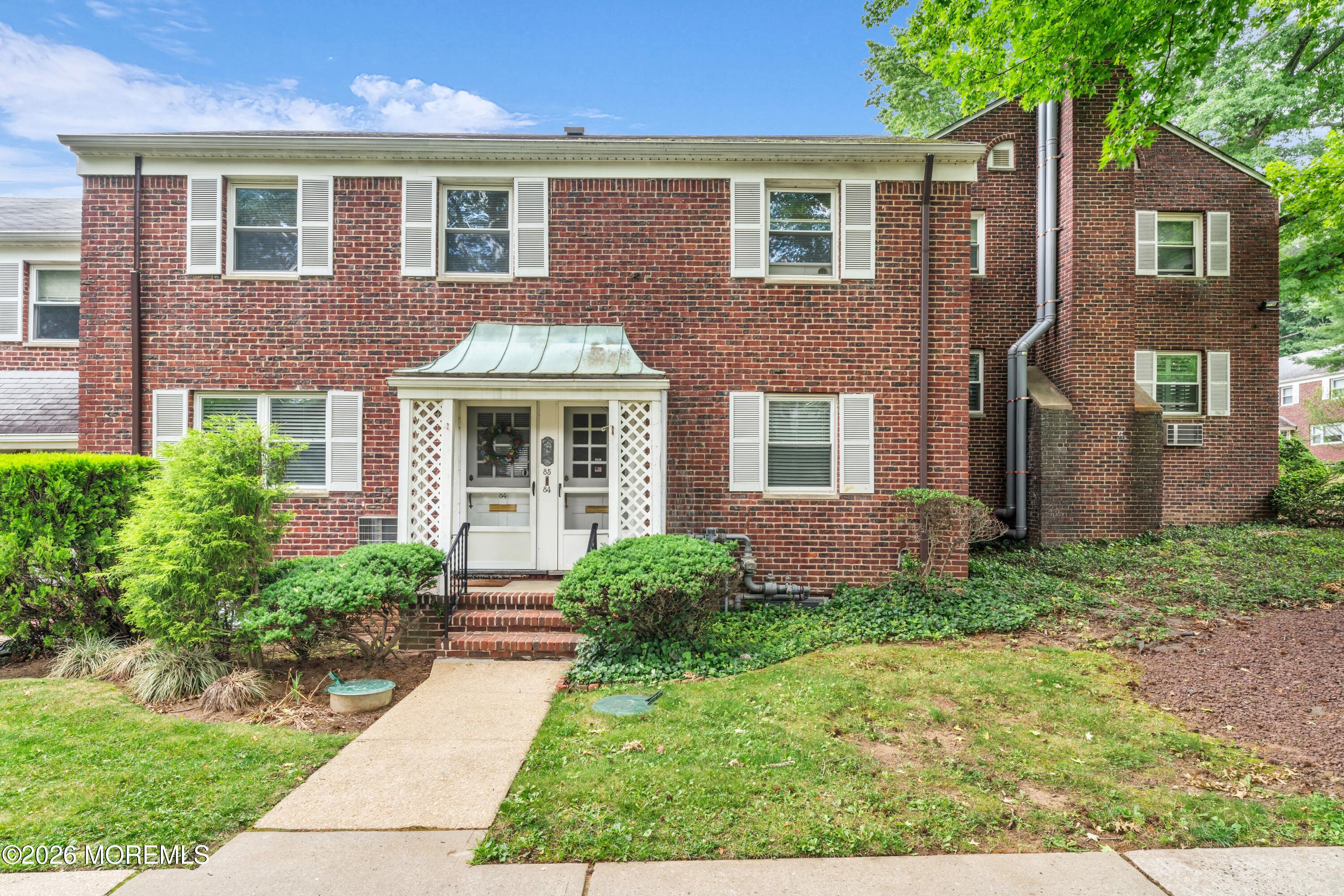 85 Manor Drive Red Bank, NJ 07701 - Photo 1 of 31 Front